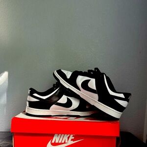 Brand new panda dunks